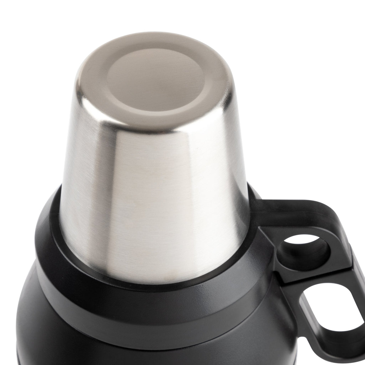 64-oz-stack-growler-j0 32701-WEB_04_0076d48d-5559-4d08-910c-361263018e65.jpg