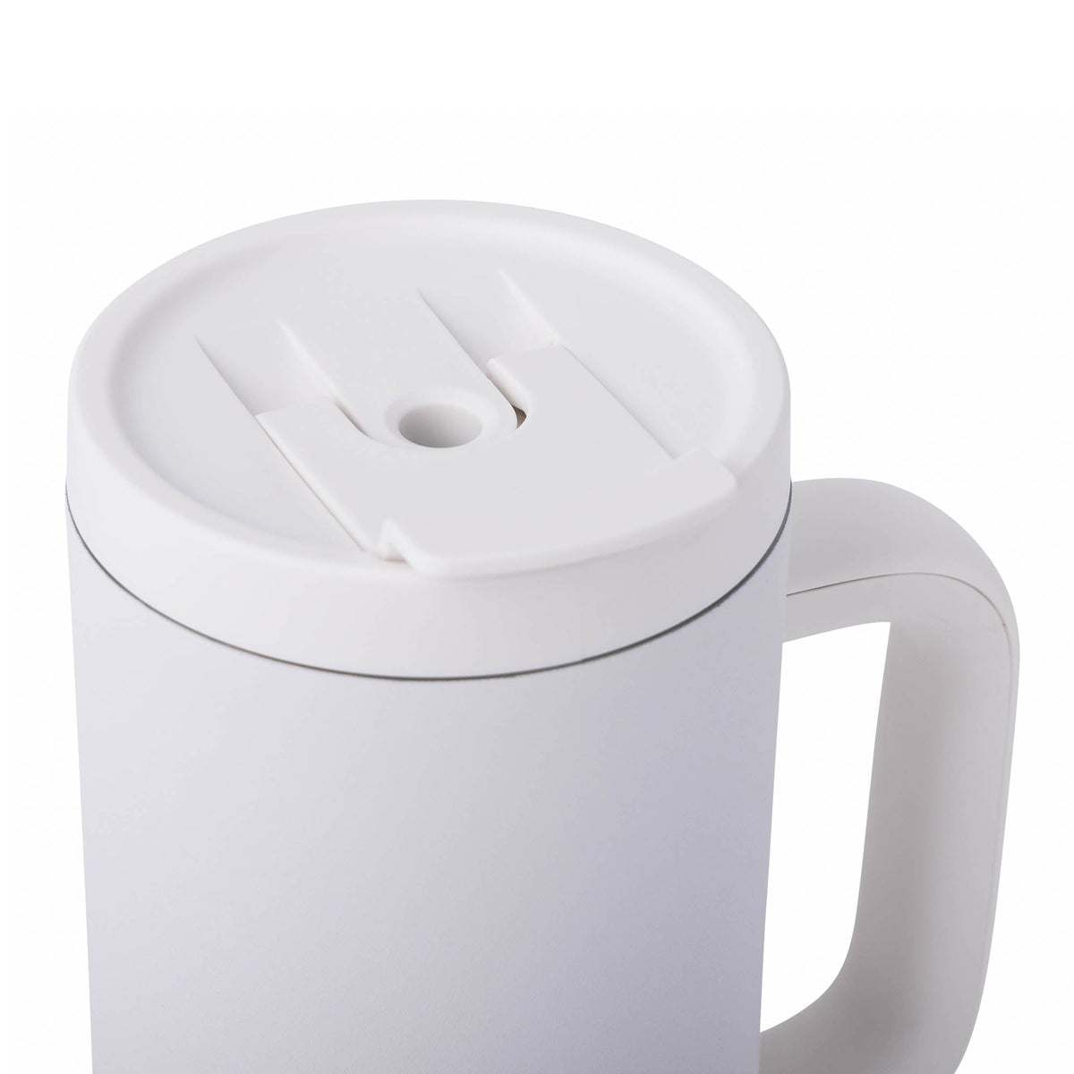 40-oz-leisure-tumbler-z6 CoreHome_MannaHydration_Whites_Raw-42.jpg