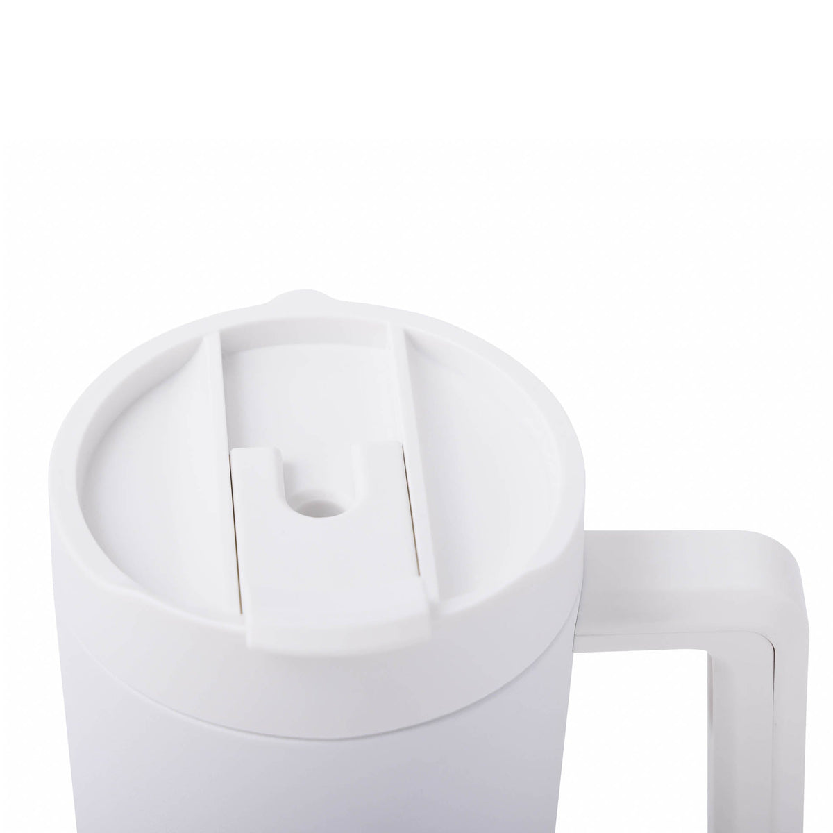 40-oz-top-tumbler-p7 CoreHome_MannaHydration_Whites_Raw-52.jpg